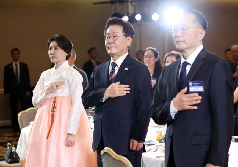 이재명 대통령 부부, 샌프란시스코 '피어 39' 깜짝 방문해 시민들과 소통