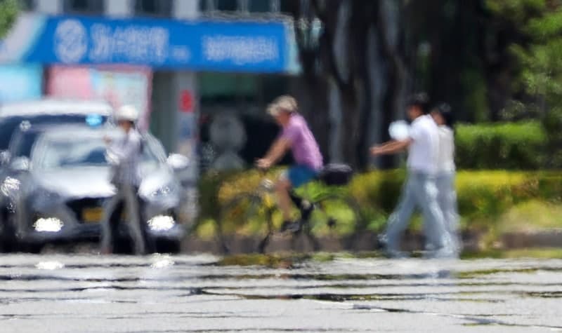 영남·전남권 폭염중대경보 확대…체감온도 38도 넘는 14곳 비상