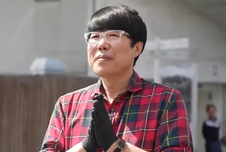 코미디언 출신 목사 표인봉, 서울역서 노숙인 위한 붕어빵 나눔 실천
