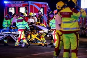 독일 베를린 성소수자 축제 현장에 차량 돌진…1명 사망·15명 사상