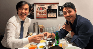 조국, 술자리 '소주 인증샷' 연출 논란에 "생맥주·소주·와인 다 마셨다"