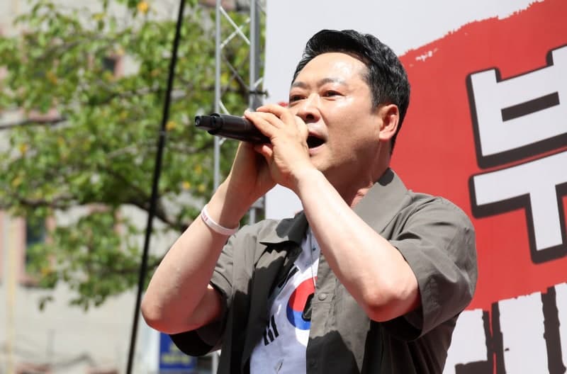 장동혁 "이재명 대통령의 전자투표 언급은 고양이에게 생선 맡기는 격"
