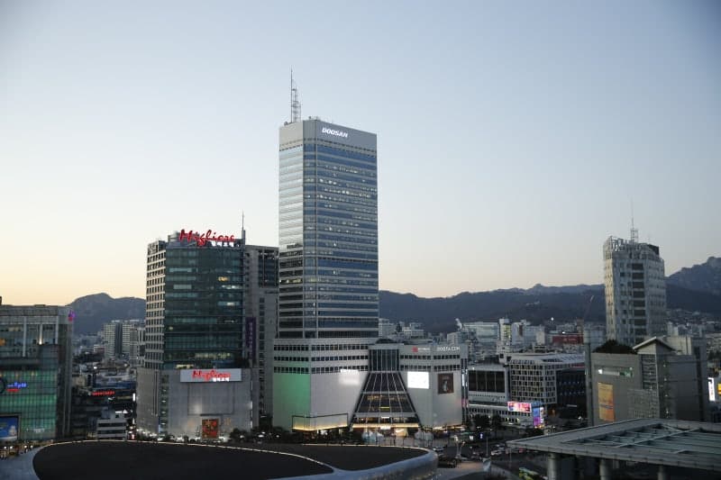 이지스자산운용, 동대문 두산타워 인수 완료…9000억 투입