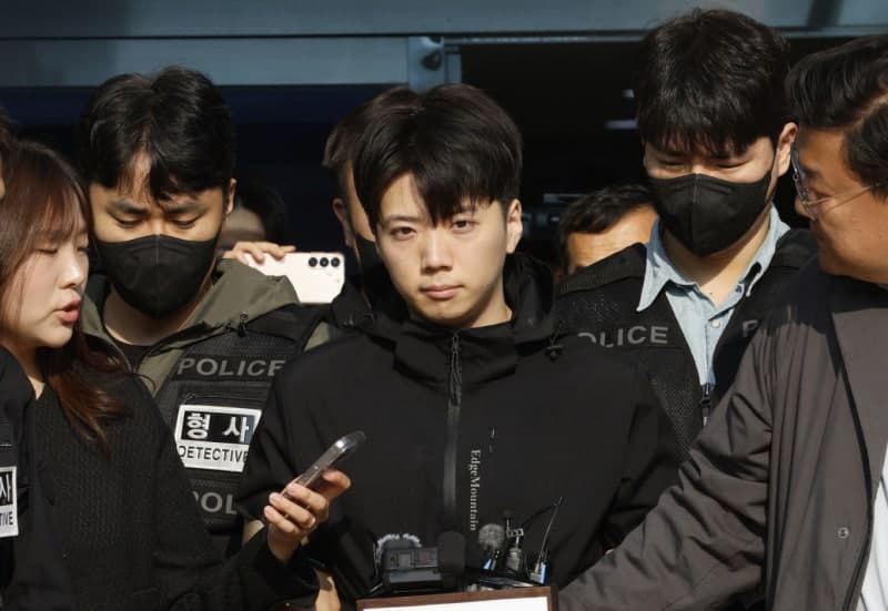 여고생 살해하고 남학생 찌른 장윤기, 3차 공판서 유족·피해자 증인신문