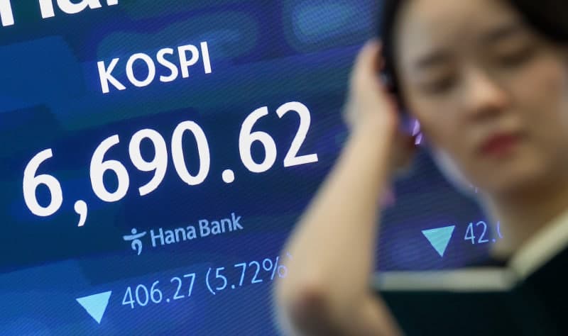 코스피 28% 급락, V자 반등 어렵다…회복에 최소 한 달 소요