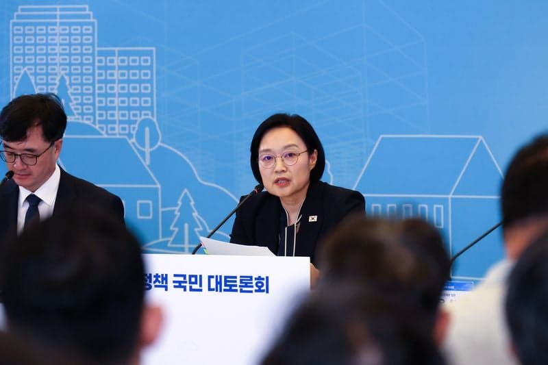 거주용 1주택 세 부담 현행 유지하고 초고가 주택 공제 한도 설정한다