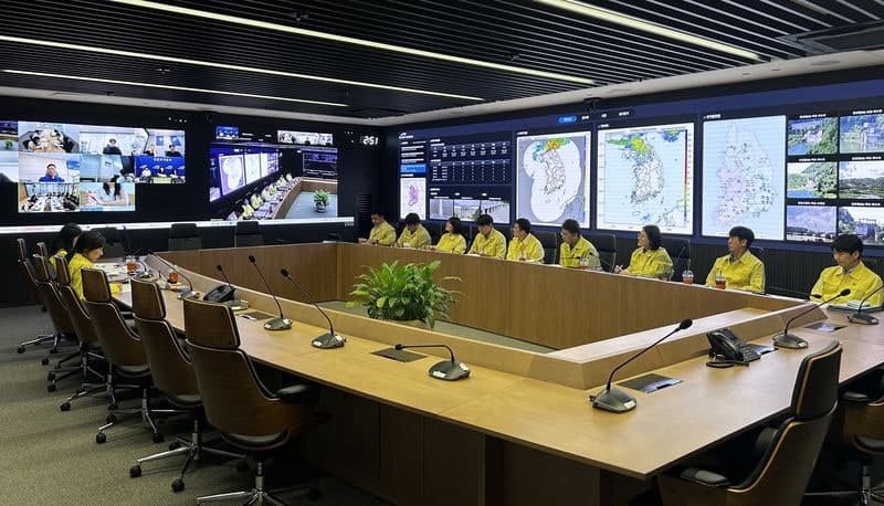 수자원공사, 장마 뒤 녹조 비상…조류경보 6곳 집중 관리 및 조사 확대