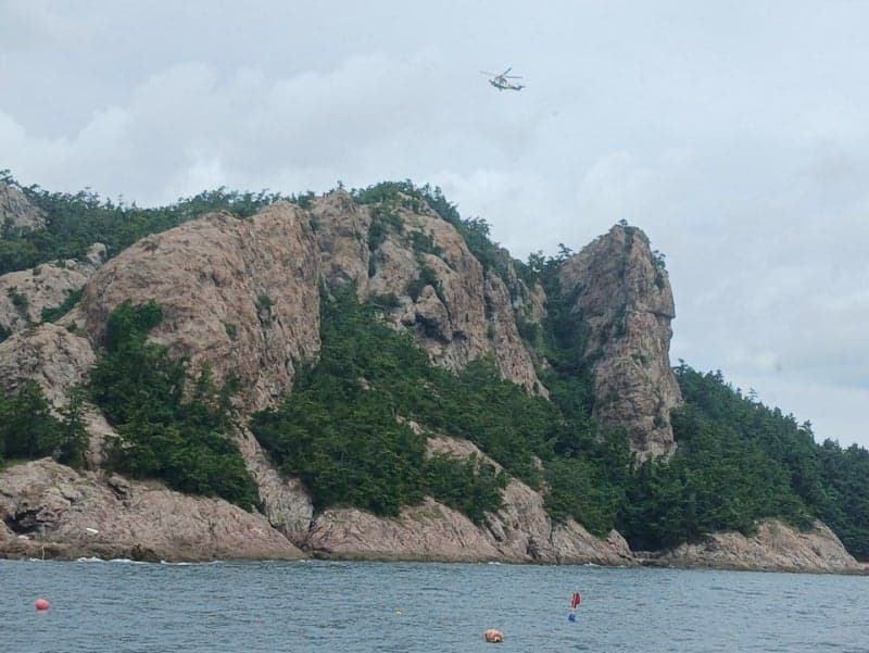 "사진 찍다가" 군산 선유봉서 40대 추락…심정지 상태로 발견