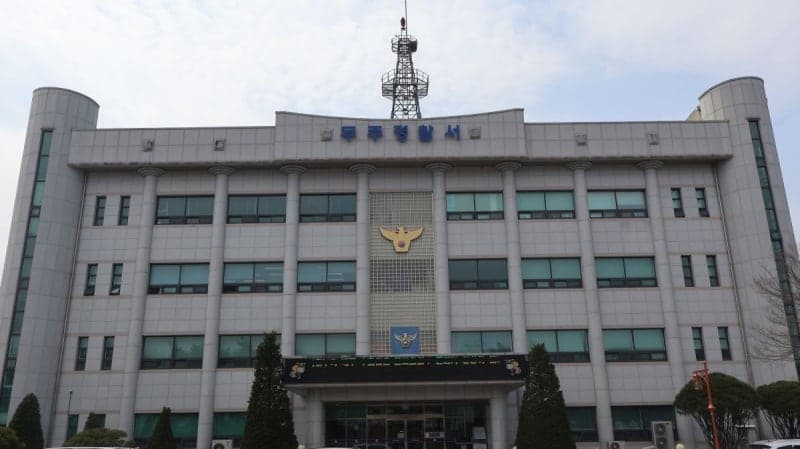 "생활고에 교도소 가려고"…일면식 없는 상인 찌른 40대 구속영장