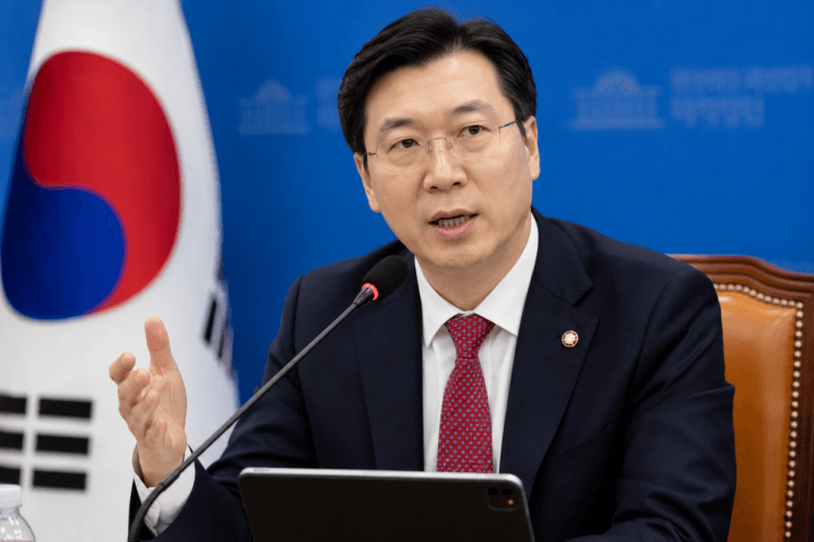 김태선 의원, '대한민국 헌정대상' 수상…부울경 법안 통과 1위