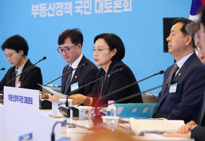 한성숙 총리 "부모 재산과 무관한 청년 주거 환경 조성할 것"