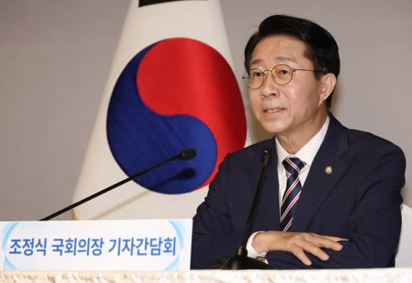 조정식 국회의장 "대통령 연임은 국민 선택" 발언 논란에 의장실 "원론적 입장" 해명