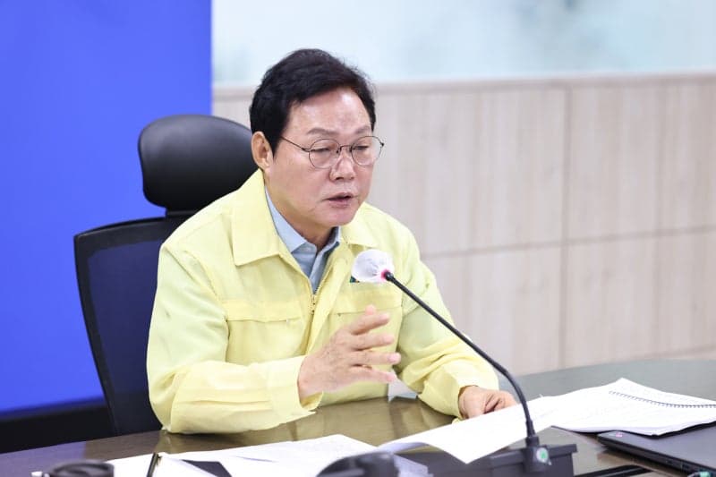 육지와 바다 덮친 극한 폭염·고수온…경남 ‘복합 재난’ 비상 대응