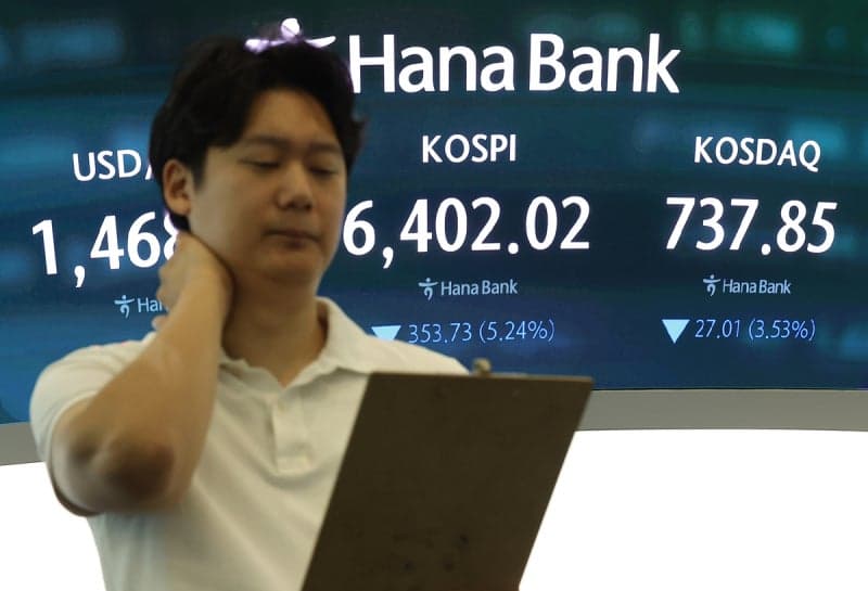 국장 떠난 서학개미, 7월 美주식 5조 순매수…SK하이닉스 ADR도 1조 쓸었다