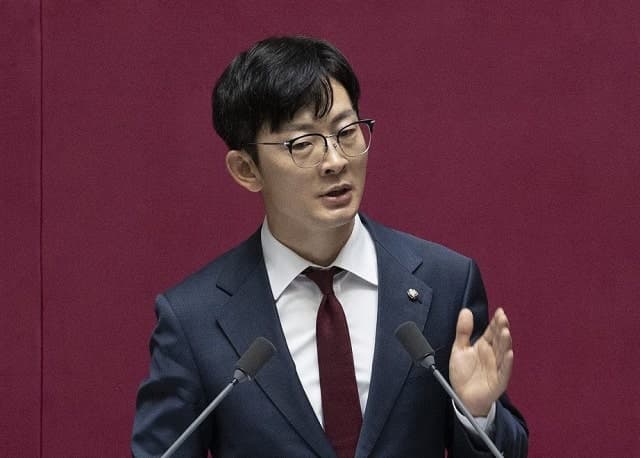 국민의힘 "정성호 장관 사퇴는 꼼수…이재명 대통령 거부권 행사해야"