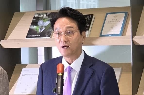 교권보호전담관 모집에 1823명 지원…안민석 "교권 회복 염원 확인"