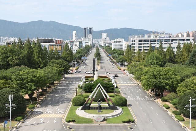 창원 중앙대로 2.8km, 보행·녹지 중심 '센트럴파크'로 탈바꿈한다