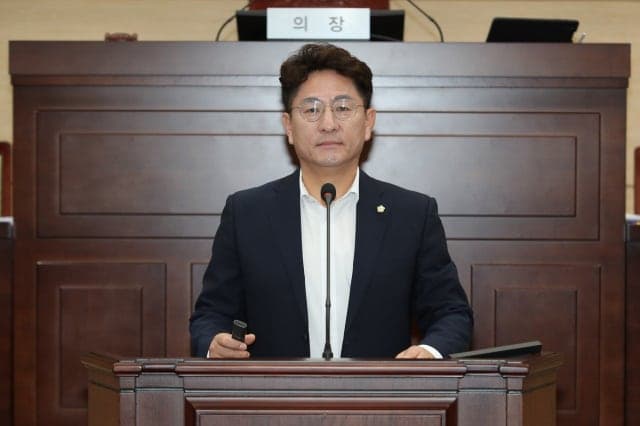 공무원 인사 협박·강요 논란 조남석 익산시의원 규탄 확산