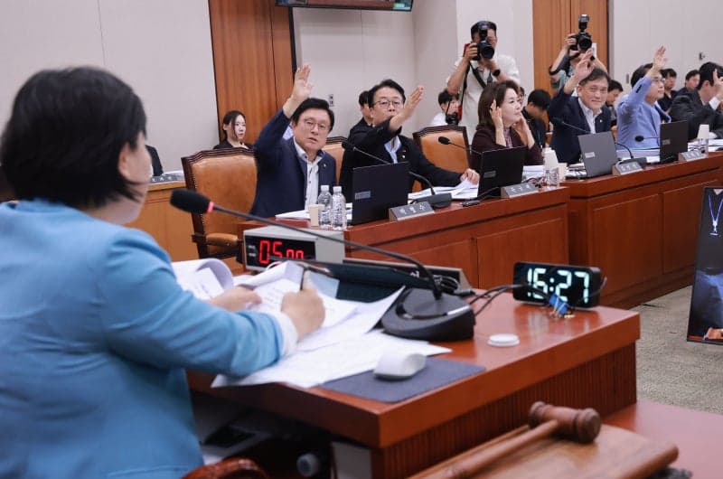 형사소송법 개정안 공소기각 사유 신설에 여야 '이재명 재판' 공방