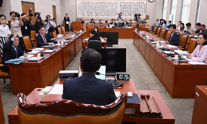 민주당, 검사 보완수사권 폐지 강행…野 '입법 폭거' 반발