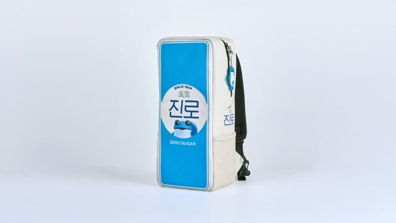 하이트진로, 팩 소주 디자인 ‘진로 아이스백팩’ 2만 개 한정 출시