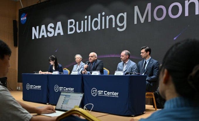 NASA 달 기지 총책임자 방한…2032년 달 상주 기지 건설 로드맵 공개