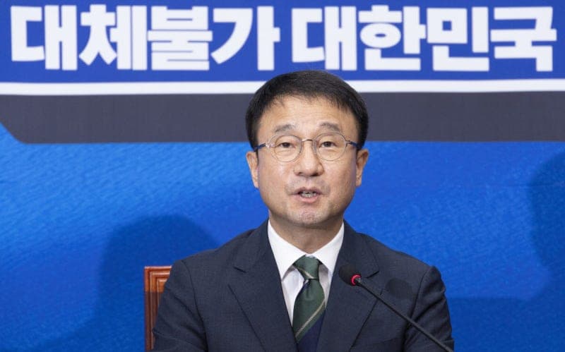 조정식 국회의장 '대통령 연임' 발언 파장…민주당, 형소법·국회법 강행