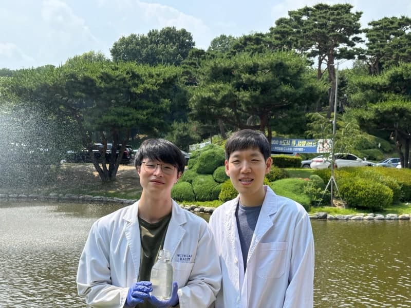 KAIST, 녹조가 미세플라스틱 발생 앞당기는 원리 규명