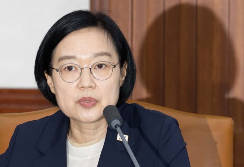 정부, 비상경제점검회의 종료…경제·과기부총리 중심 대응 체계로 개편