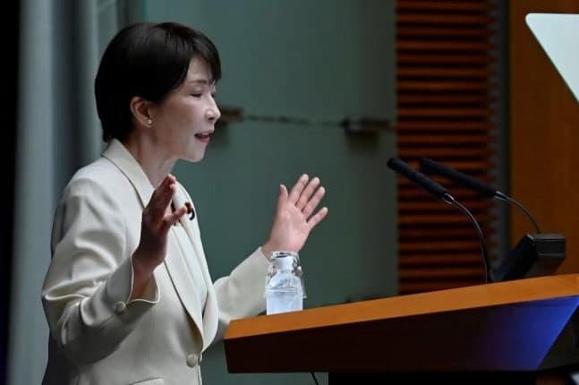 다카이치 일본 총리, 식료품 소비세 8%→1% 인하 추진…36년 만의 변화