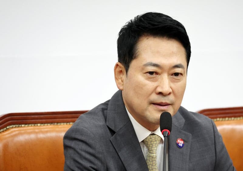 장동혁 "국내 증시 '홀짝 도박판' 전락…국정조사·특검해야"