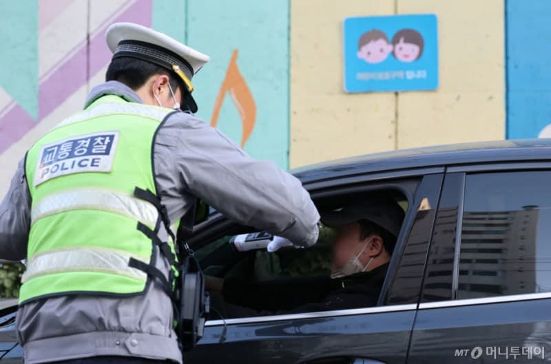 휴가철 음주운전 꼼짝마! 경찰, 31일 밤 전국 특별단속