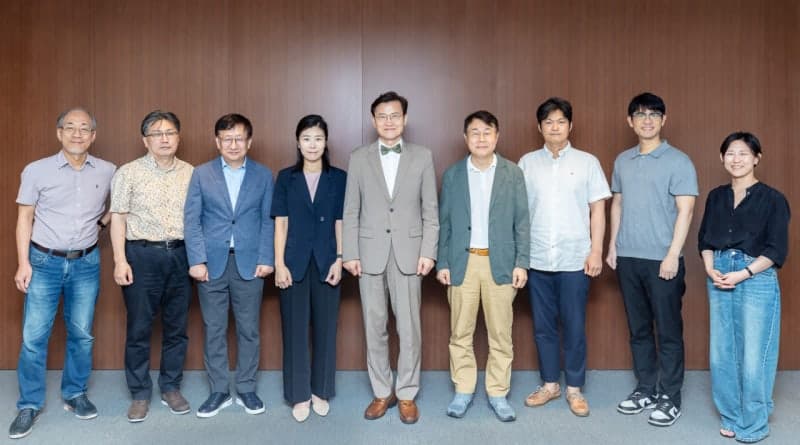 카카오, AI 기술윤리소위원회 외부 자문단 발족…책임 있는 AI 체계 강화