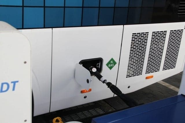 재생에너지 100GW 시대, 수소는 선택 아닌 필수 전략자산