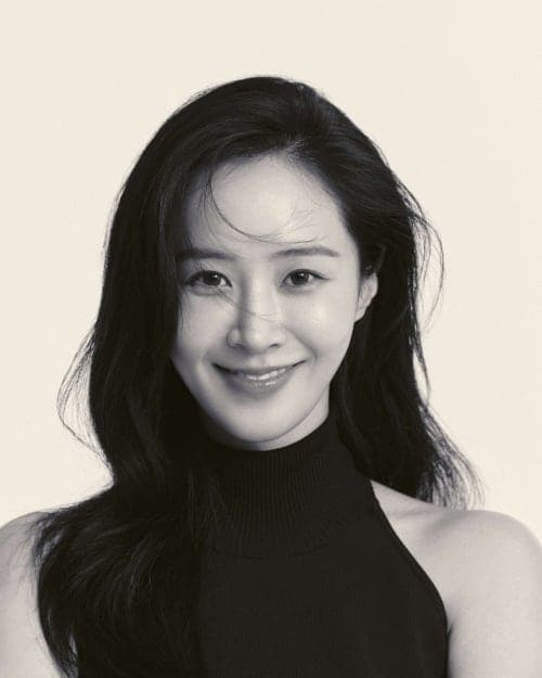 권유리, 19년 동행 SM 떠난다…“소녀시대 활동은 변함없이 지속”