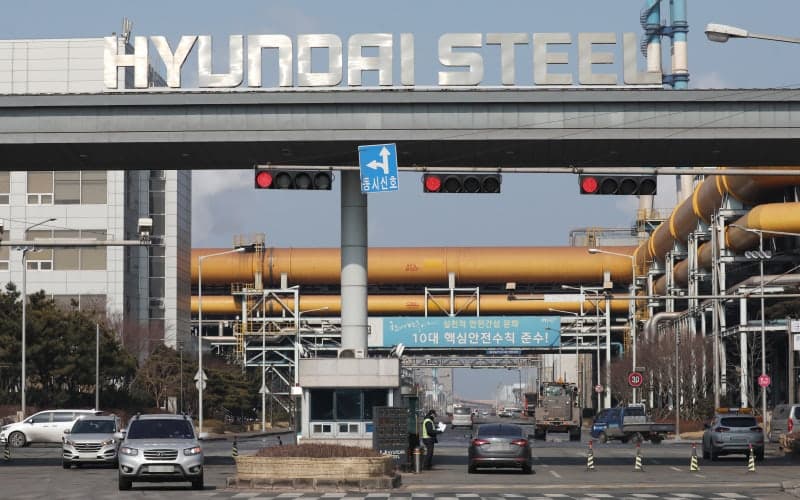 현대제철 노사, 임단협 잠정 합의…기본급 8만원 인상 및 성과급 지급