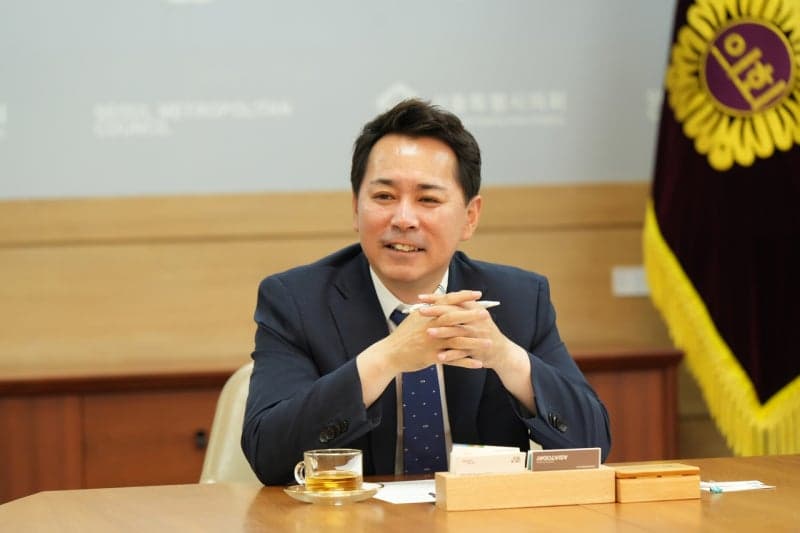 지방의회 새 의장단 출범, 시민 체감 변화와 민생 회복에 집중