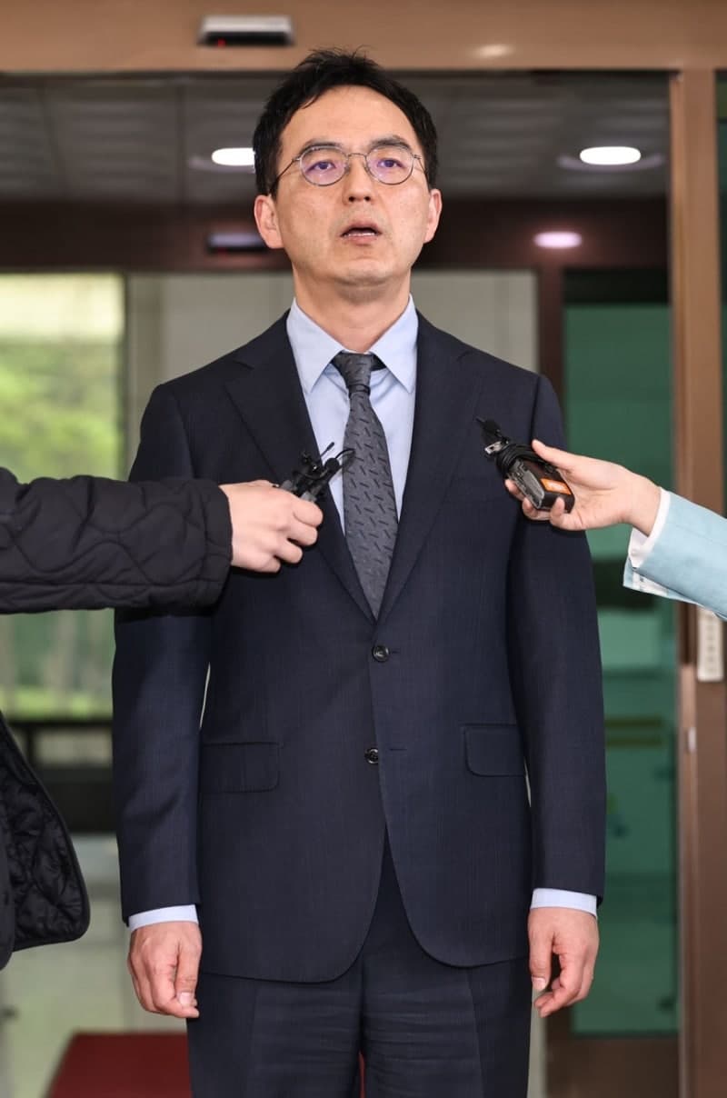 구자현 검찰총장 직무대행, 형소법 개정안 통과에 사의 표명