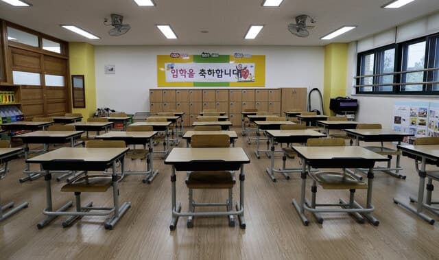 저출생은 개인의 선택이 아닌 사회가 만든 구조적 우생학의 결과다