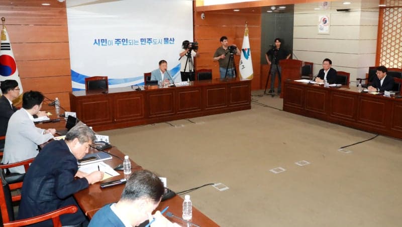 울산 트램 1호선 사업 일단 재개…내년 2월까지 중단 방안 모색