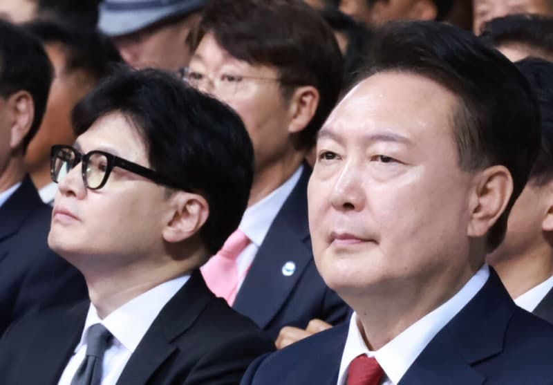 국회, 검사 보완수사권 폐지 형소법 가결…박지원 "윤석열·한동훈이 자초한 일"