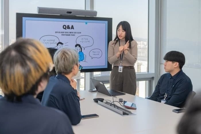 쿠팡, 장애인 맞춤형 AI 직무 신설…1년 만에 10명으로 확대