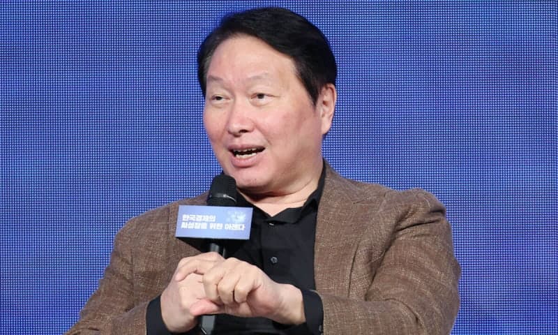 최태원 SK 회장, 하이닉스 주식 49억 매입한 이유는 사전공시 규정 때문