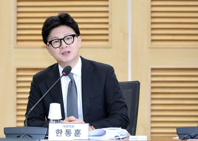 한동훈 "공천권은 당 대표 아닌 국민의 것…상향식 공천 법제화해야"