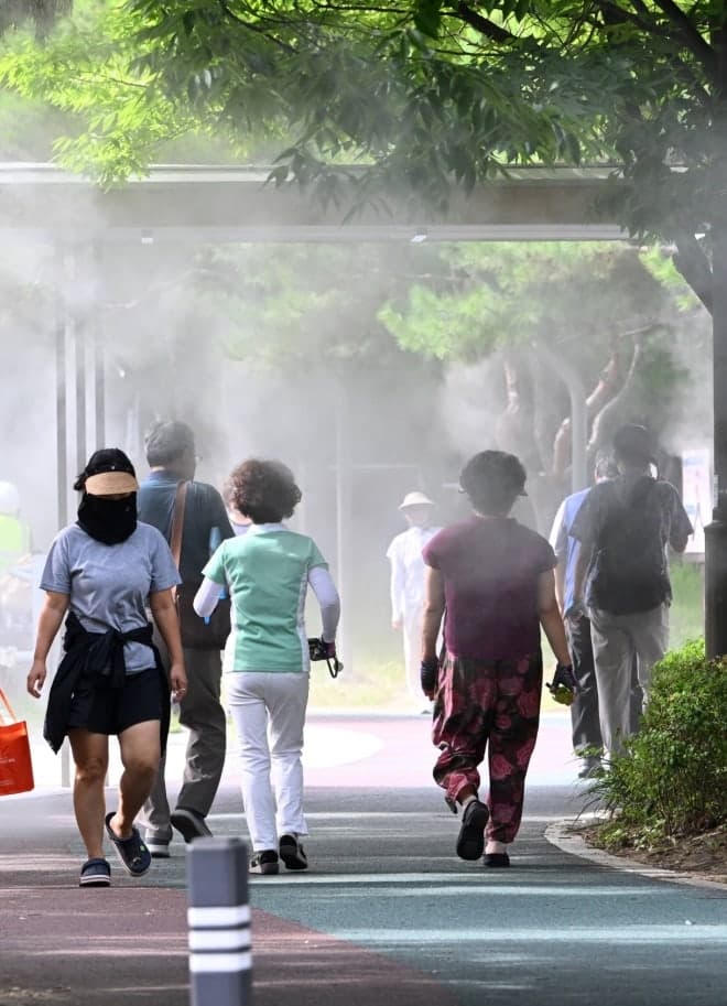 민형배 특별시장 "폭염은 재난"…전남광주통합특별시 예산·인력 총동원