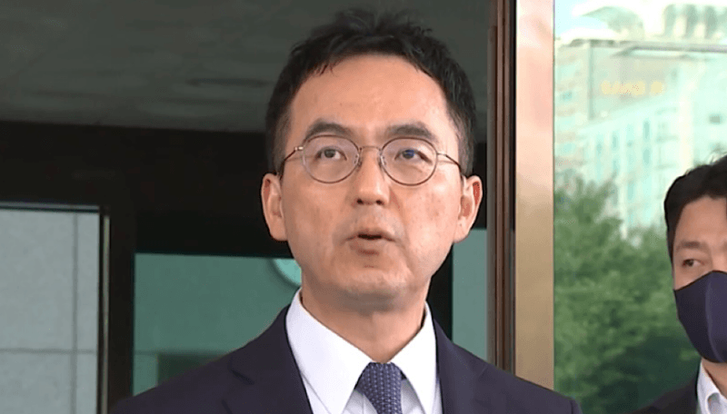 검찰 직접 수사권 역사 속으로…형사소송법 개정안 국회 통과