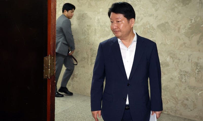 권영진 '멱살 논란' 자진 탈당 거부, 징계 수용 입장