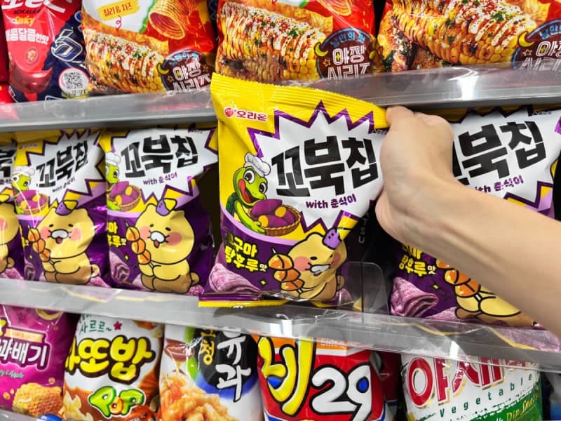 GS25, 오리온과 손잡고 '춘식이 꼬북칩 고구마탕후루맛' 6일 단독 출시