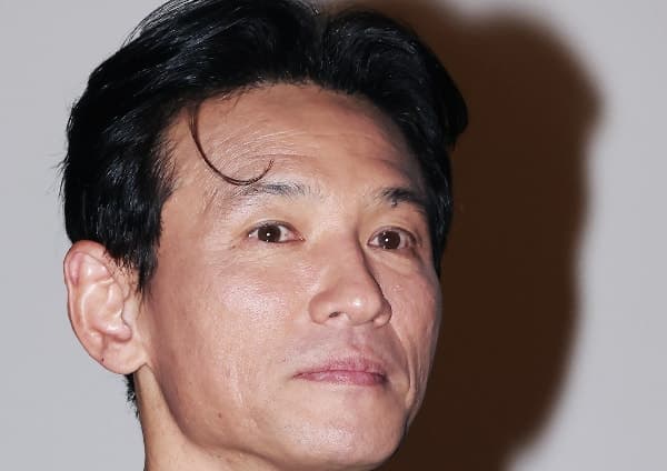 "야한 얘기 써줘" 황정민 폭로전, 스토킹 혐의와 쌍방 교감 주장 엇갈려