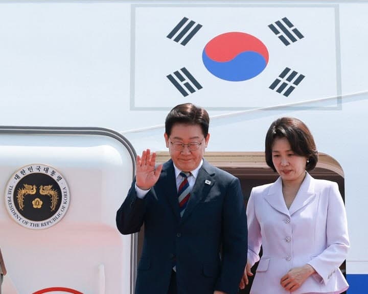이재명 대통령, 귀국 직후 7시간 반 마라톤 회의… "주택 공급·증시 안정 총력"